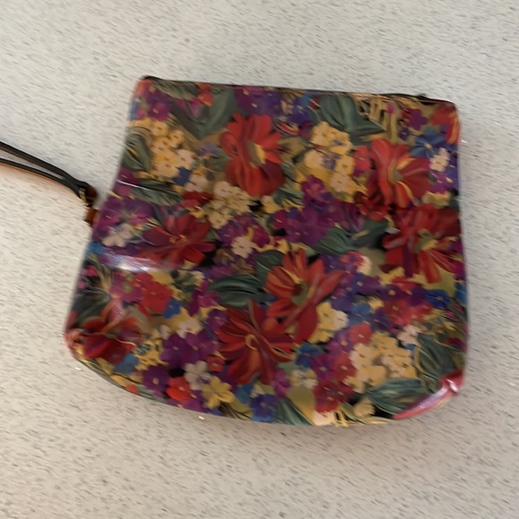 Patricia Nash wristlet nwt - Picture 4 of 8